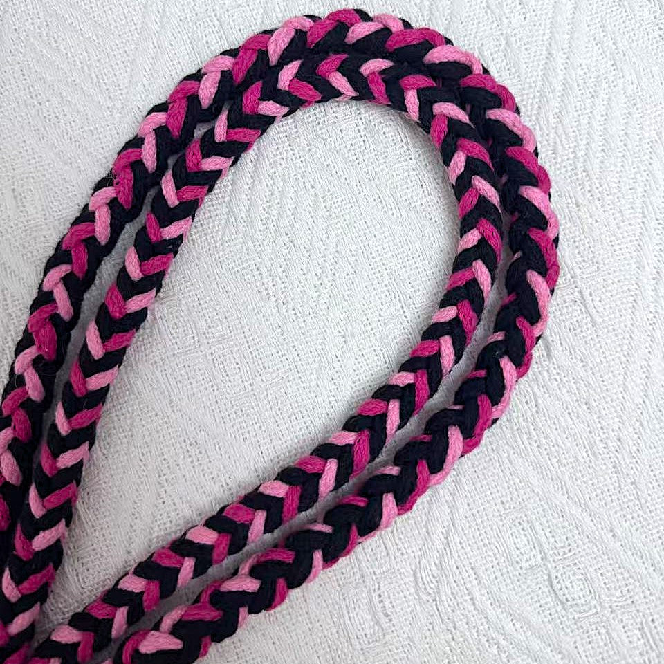 Black & Pink | 9-Flower Handwoven Decorative Dog Leash
