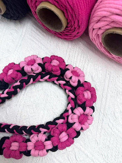 Black & Pink | 9-Flower Handwoven Decorative Dog Leash