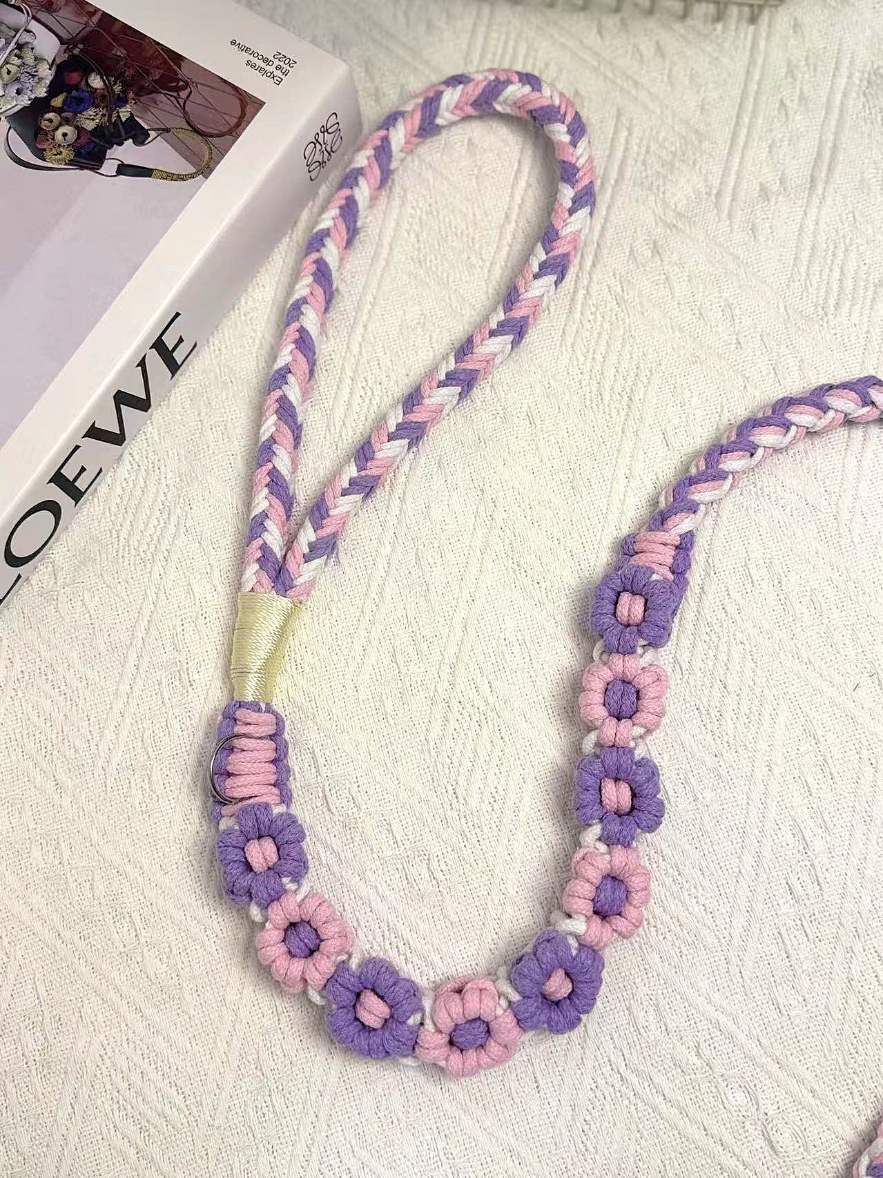Pink & Purple | 9-Flower Handwoven Decorative Dog Leash